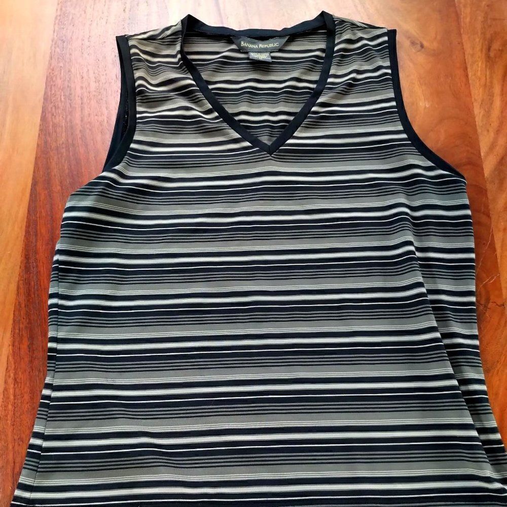 Banana Republic Tank